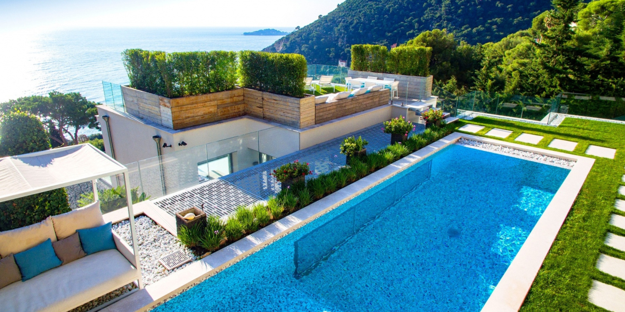 Luxury Villa in Èze