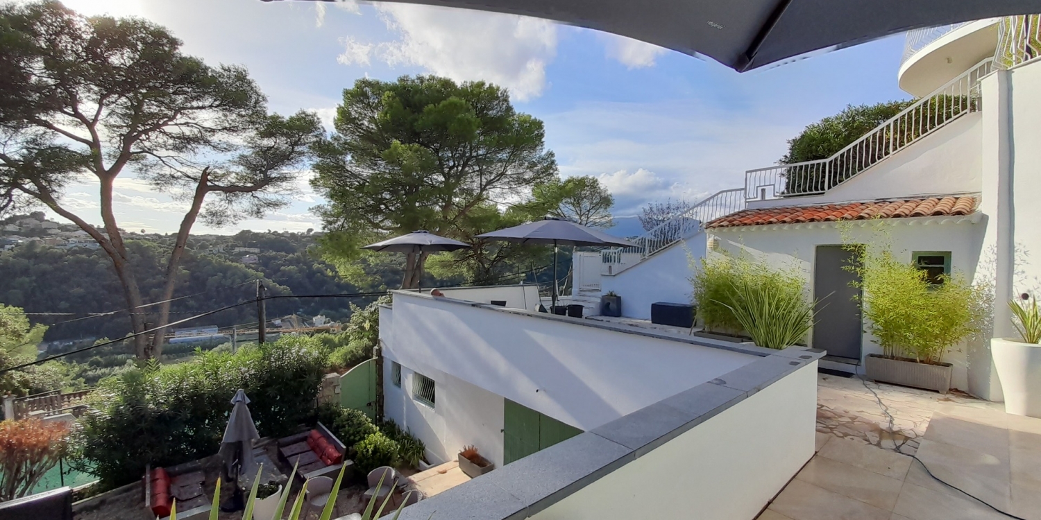 Photo 16 - Belle villa avec terrasse, piscine et tennis privés - 