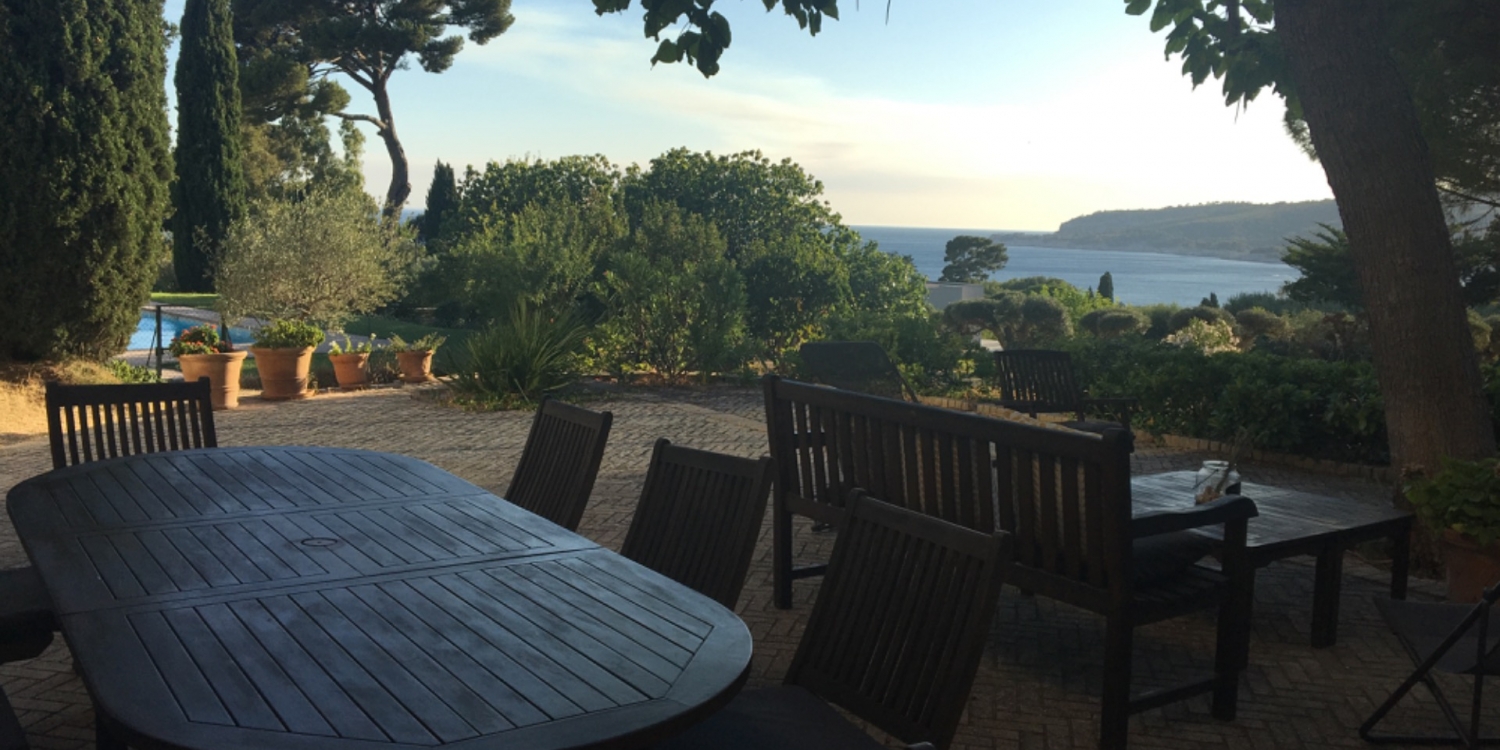 Photo 10 - Terrace and garden with exceptional sea view - 