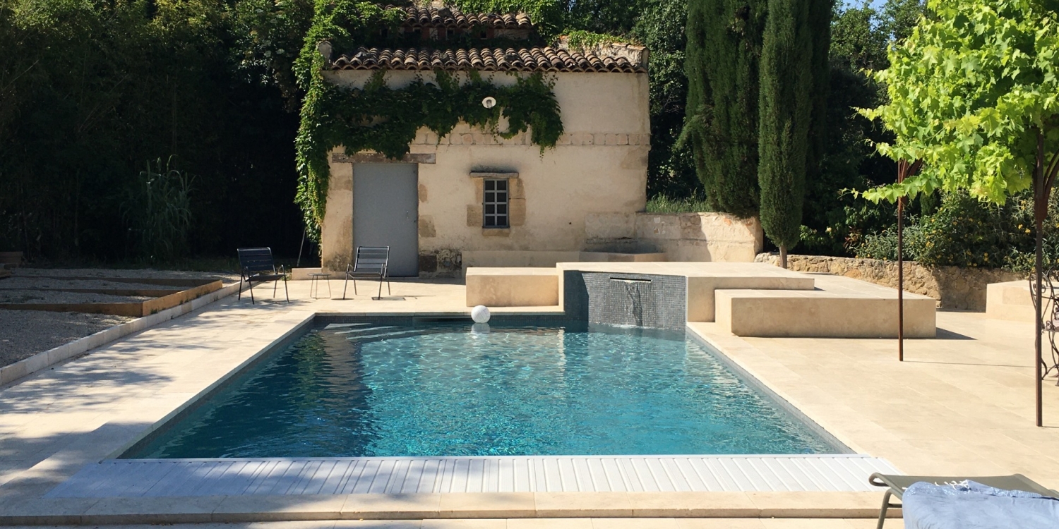 Photo 0 - Provencal farmhouse with swimming pool and interior courtyard - 