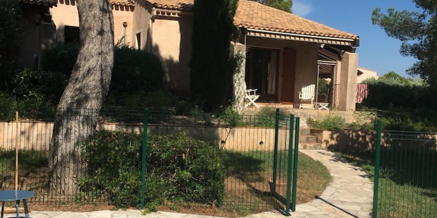 Photo 1 - Provençal villa - XXL secure swimming pool - 