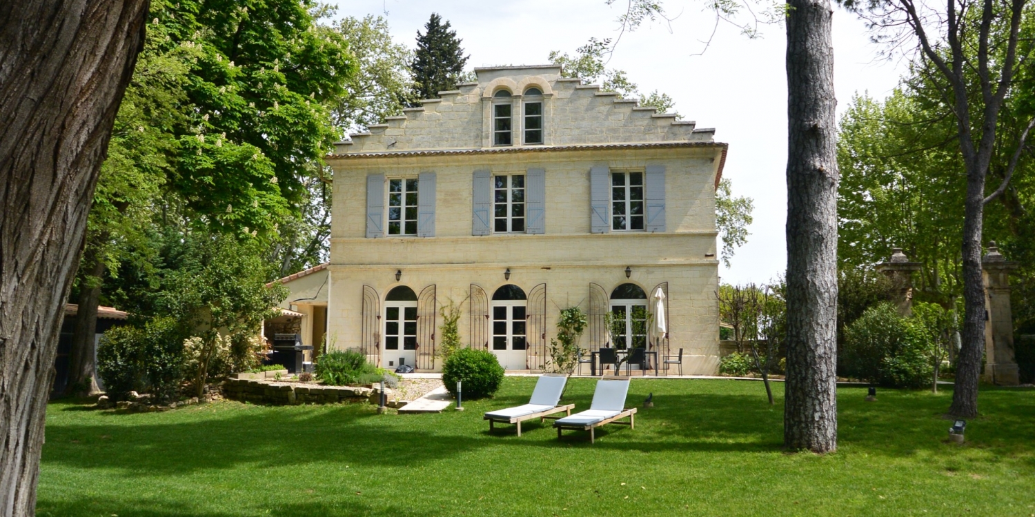 Photo 0 - Provençal farmhouse in 17th Avignon - Façade du Mas
