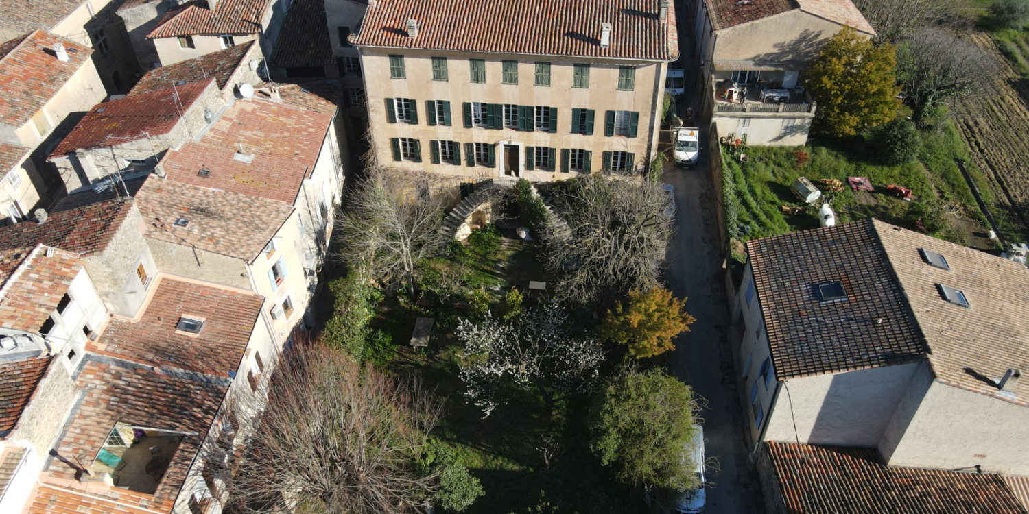 Photo 38 - Maison provençale de caractère  800 m² - Photo vue du ciel