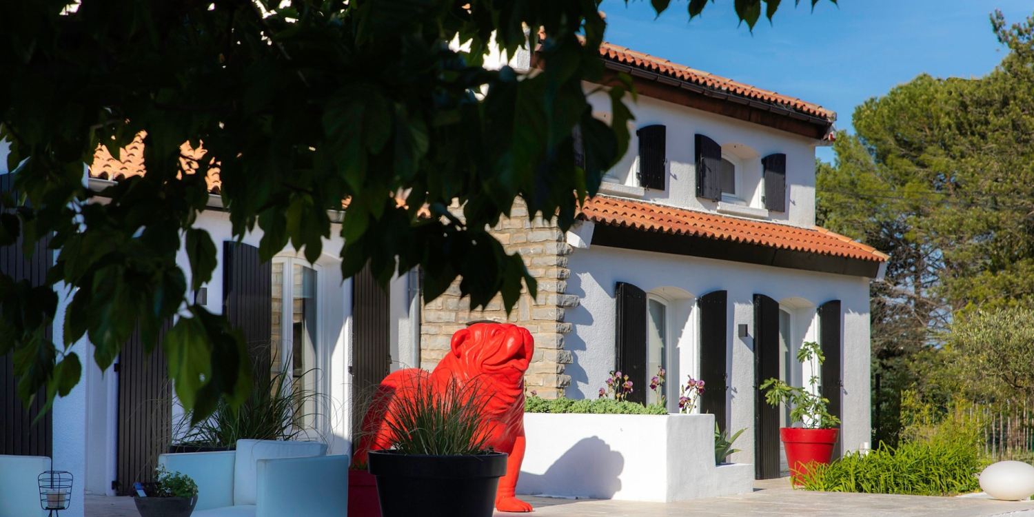 Photo 0 - Villa of 350 m² of living space, garden of 4000 m² - Entrée