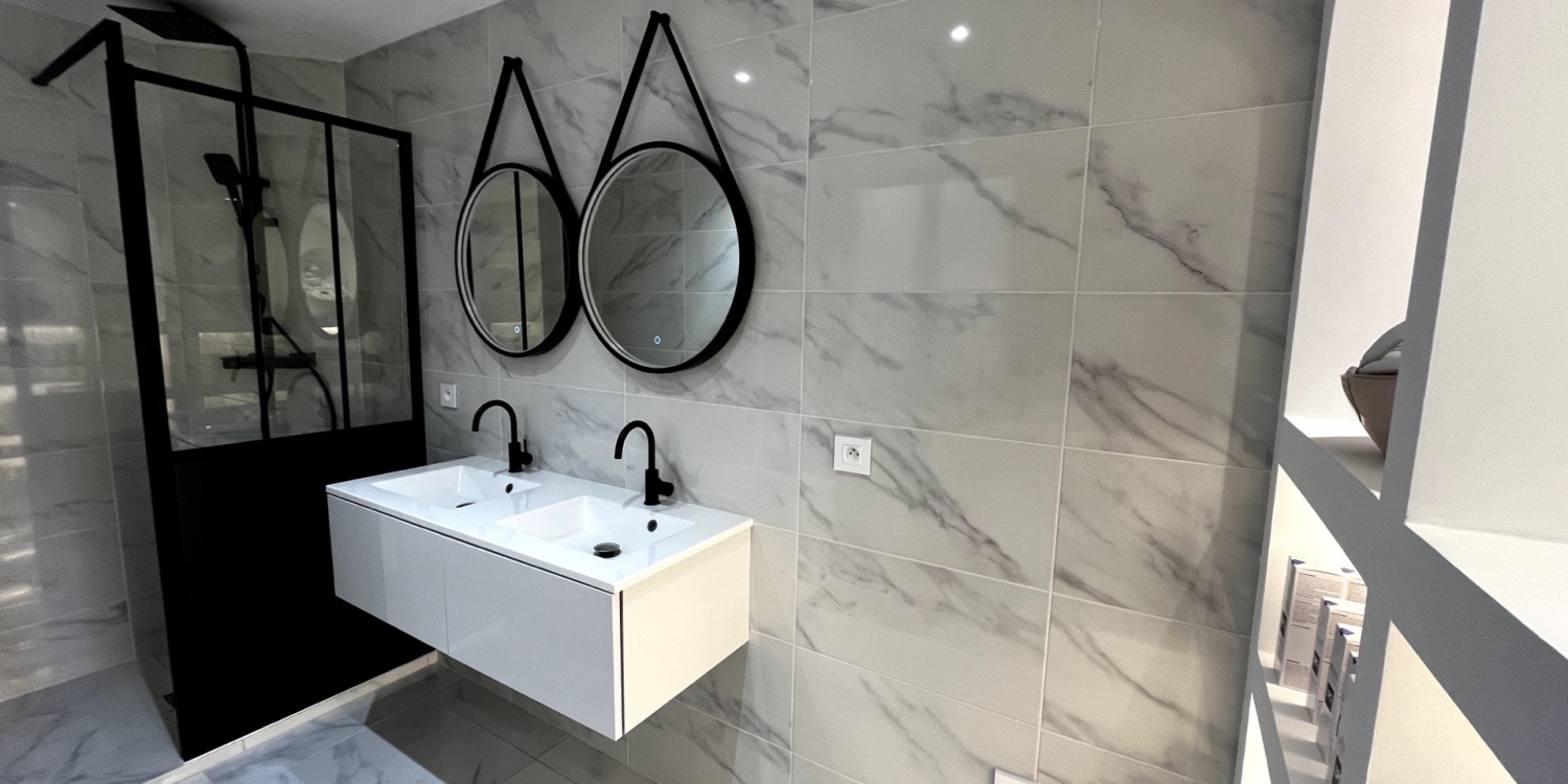 Photo 9 - Appartement / espace créatif de 100 m² à Cannes - Salle de bain