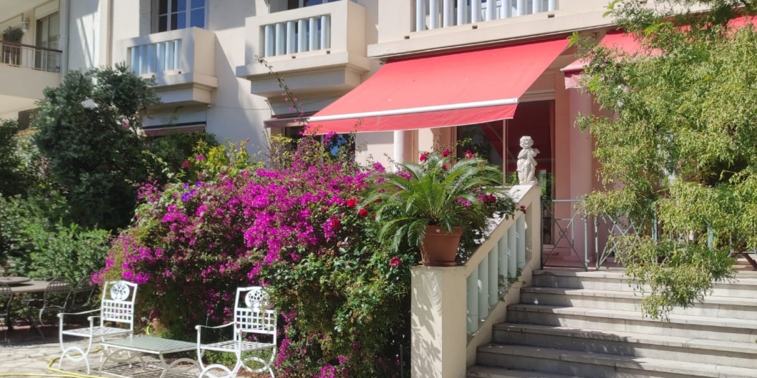 Photo 0 - Appartement 115 m² avec terrasse et jardin privé de 1200 m² Cannes hyper centre  - 