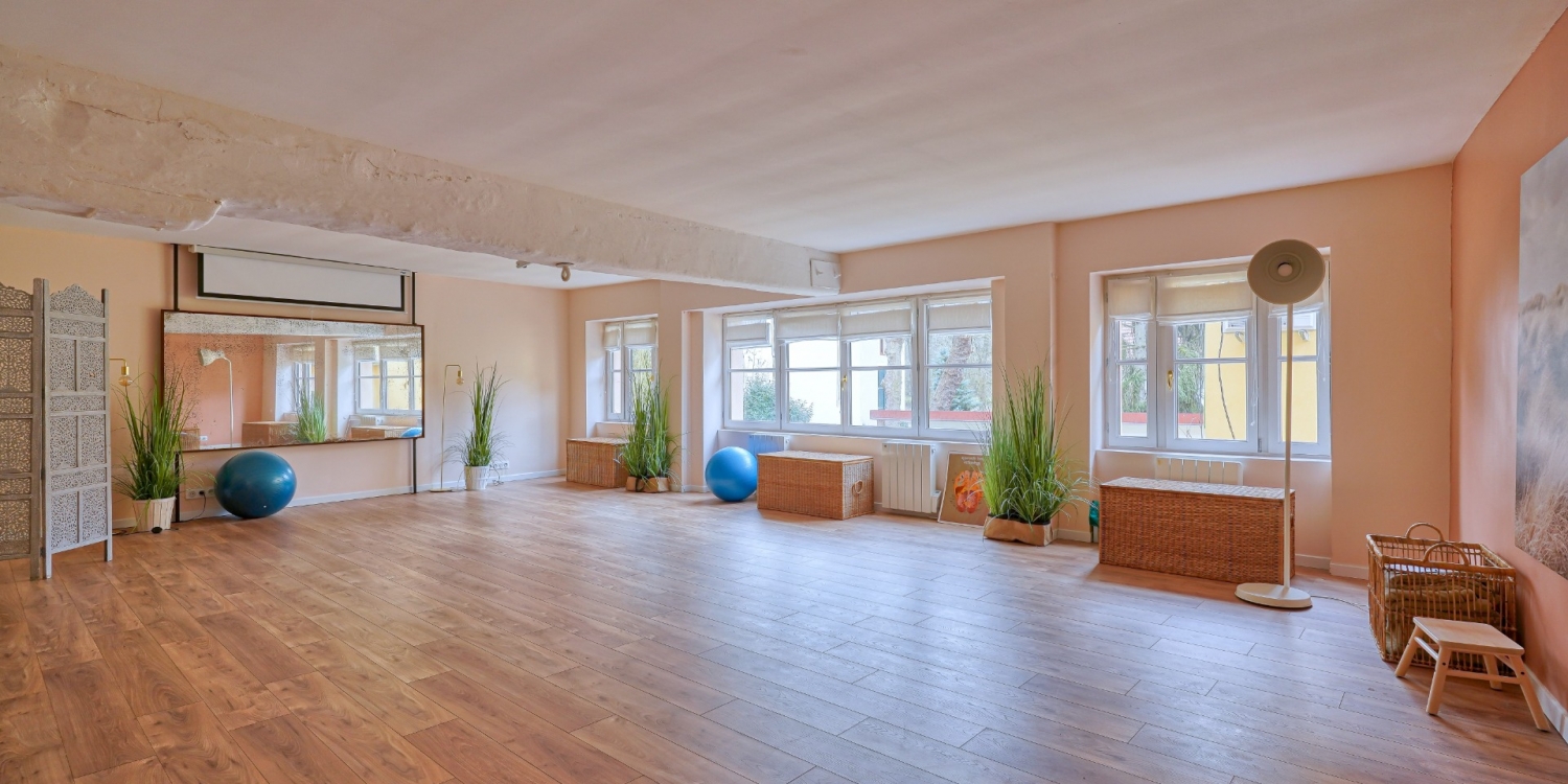 Photo 0 - Salle de Yoga 53 m²  - Salle vue de l'entrée