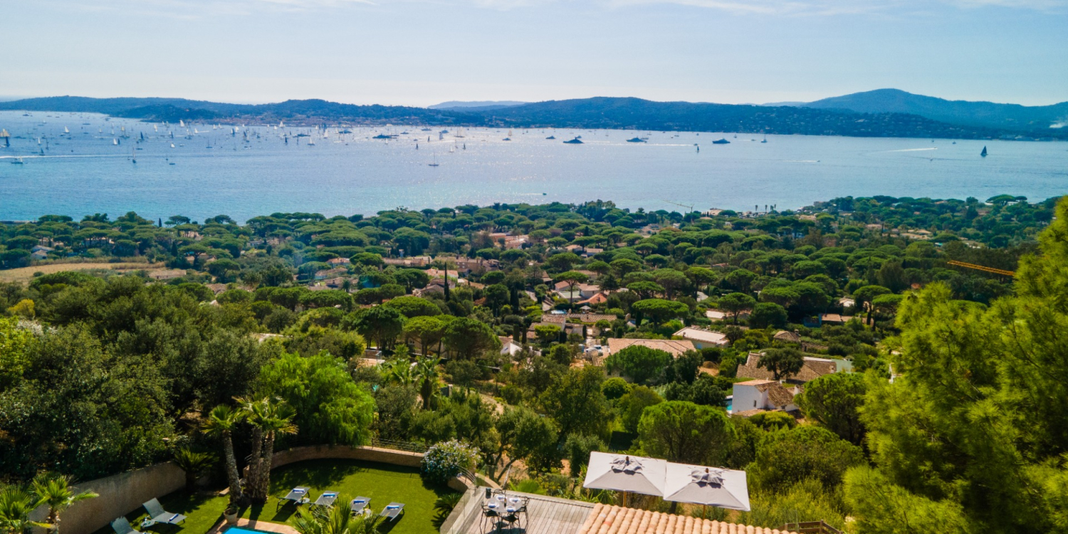 Photo 0 - Sublime et authentique villa de caractère dominant la baie de Saint-Tropez vue mer époustouflante - 