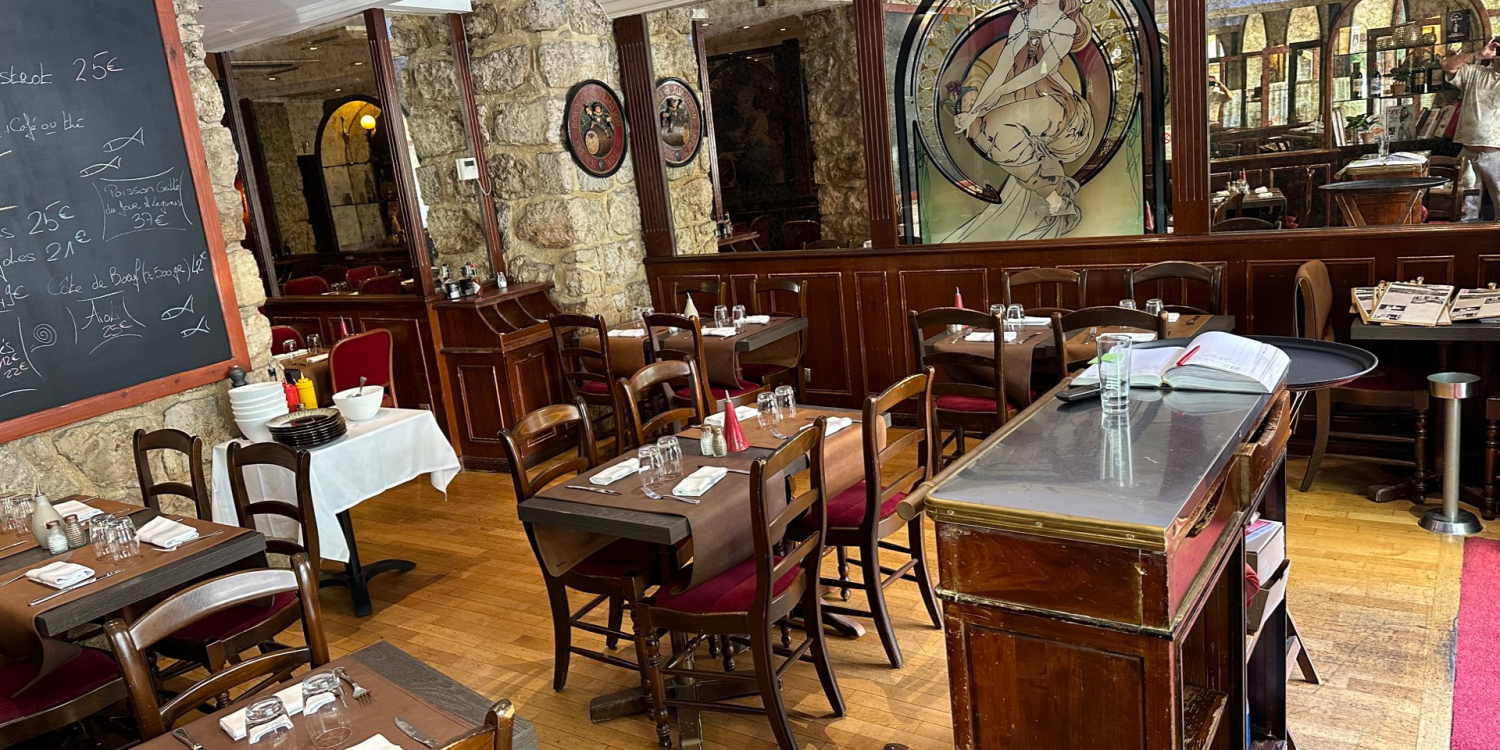 Photo 1 - Belle Epoque restaurant - 