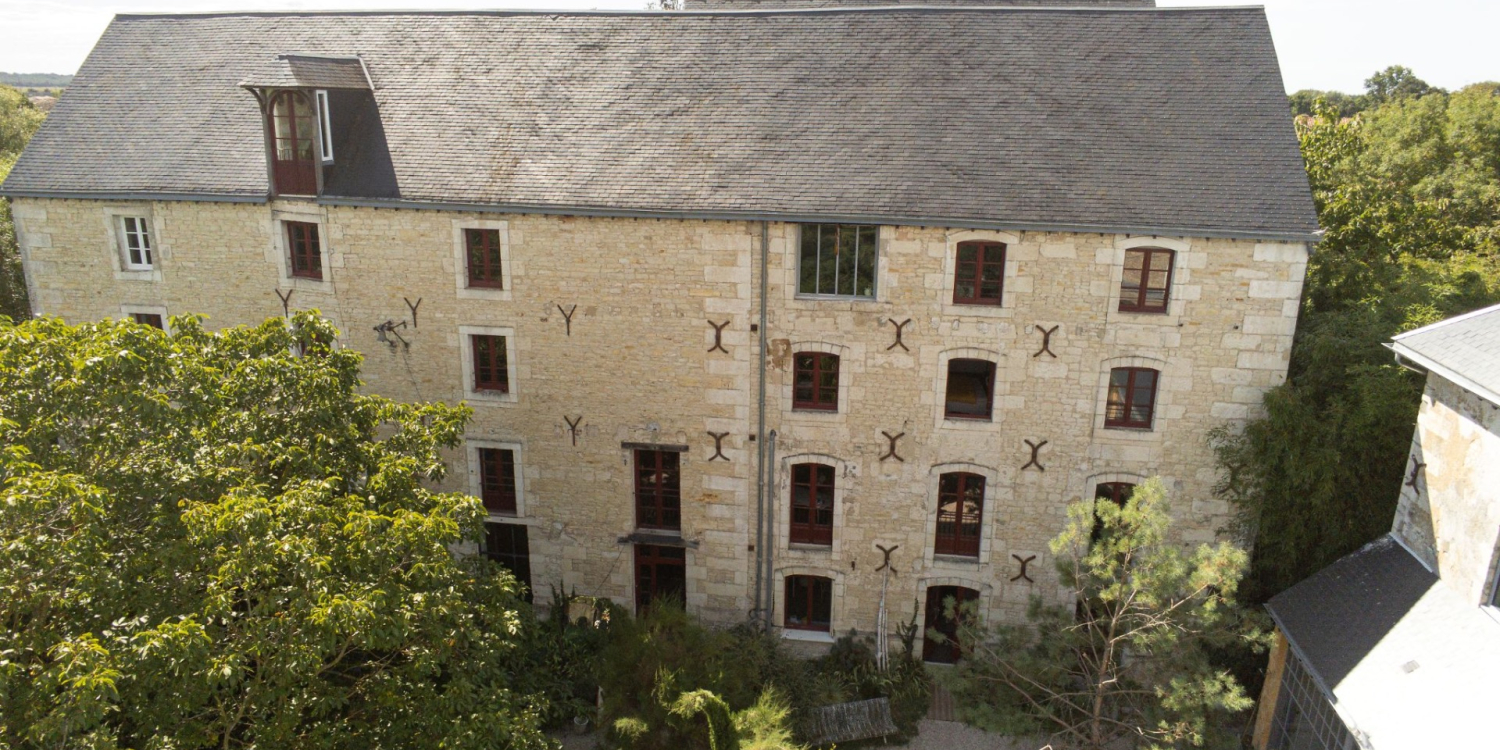 Photo 1 - Maison atypique d'hôtes et de séminaires à 20 min de la Rochelle - La maison vue de l'extérieur