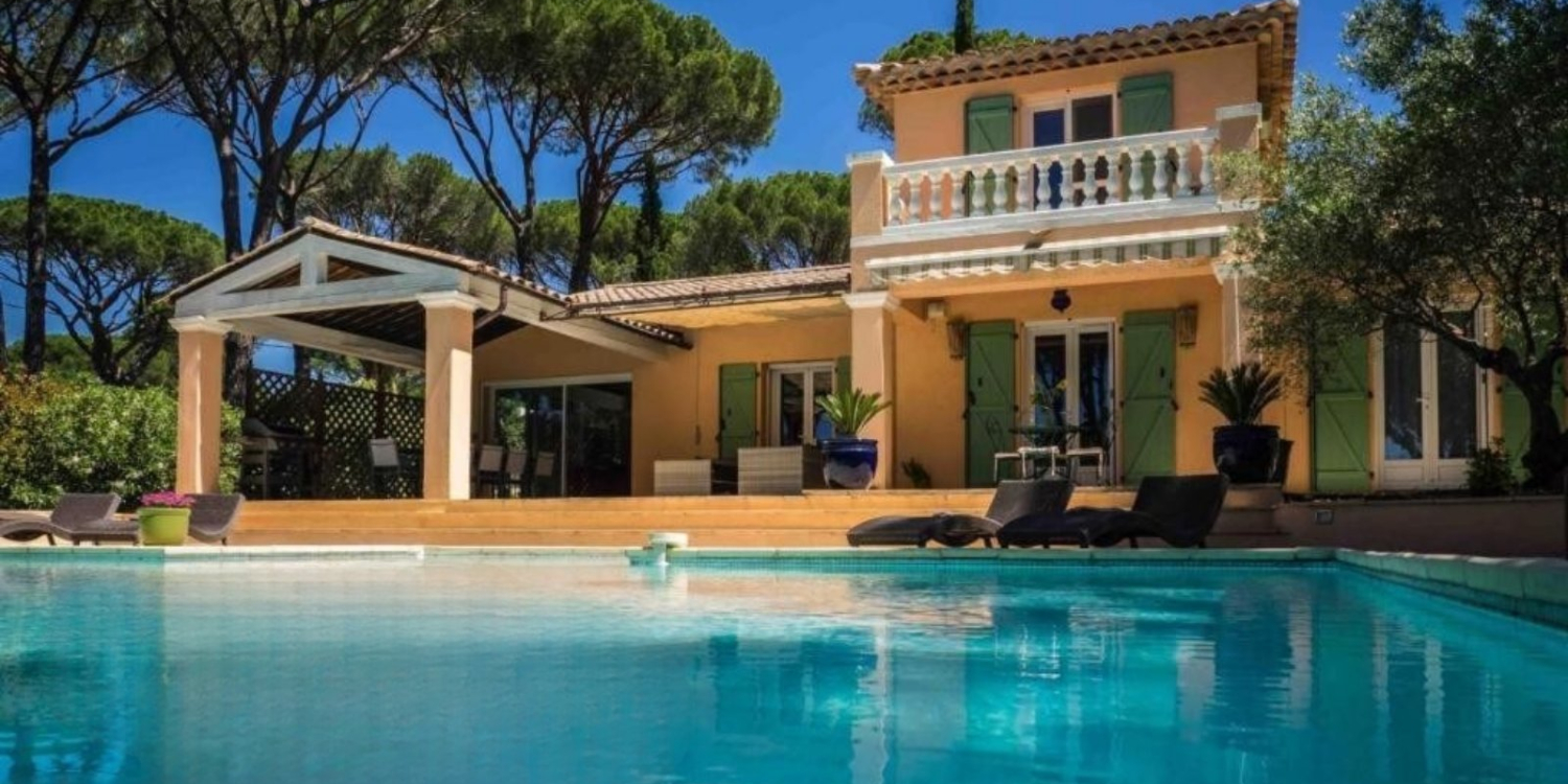 Photo 0 - Provençal villa with swimming pool and refined decoration - 