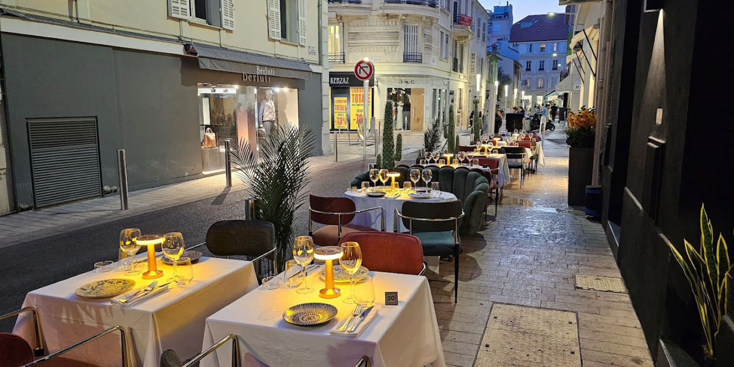Photo 1 - Restaurant Club à Cannes - Extérieur