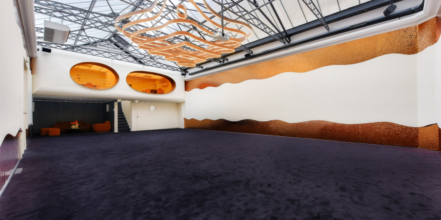 Photo 0 - Salle au style rétro-futuriste dans le triangle d'or parisien - 
