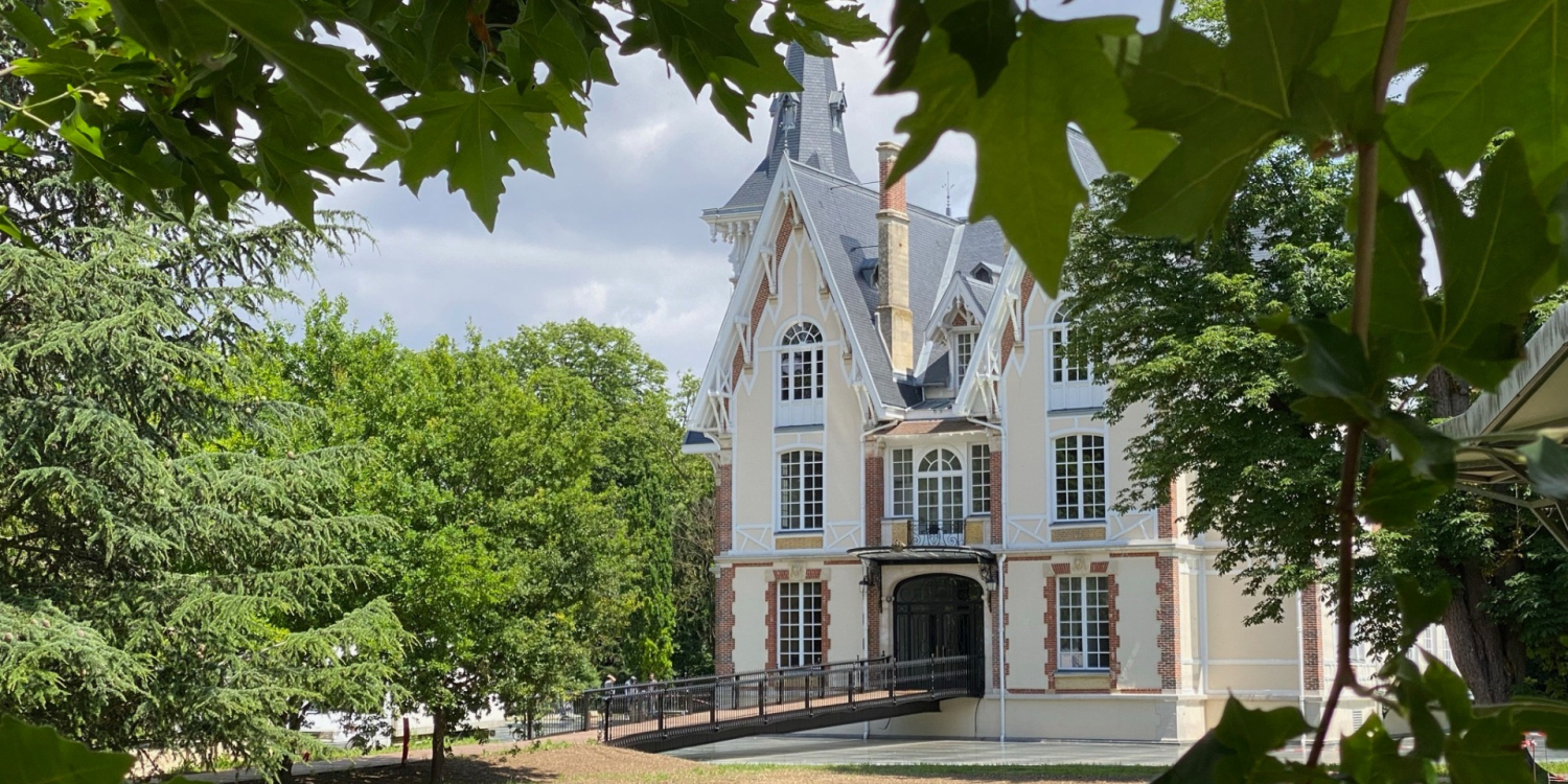 Photo 0 - Château innovant aux portes de Paris - KEYS VENUE - Château - Vue extérieure