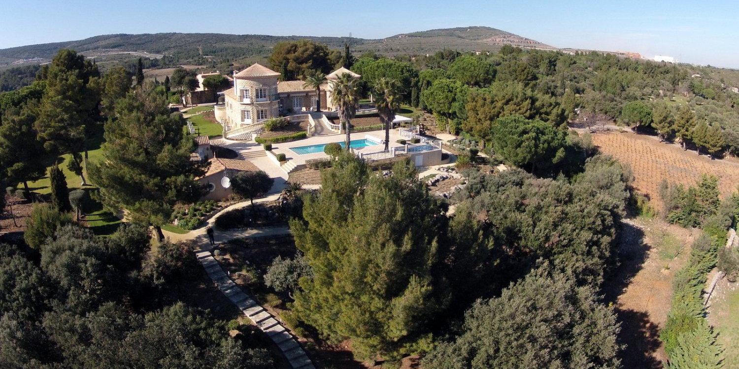 Photo 1 - Prestigious property on 3 hectares with a sea view - Vue aérienne de la propriété sur 3 hectares