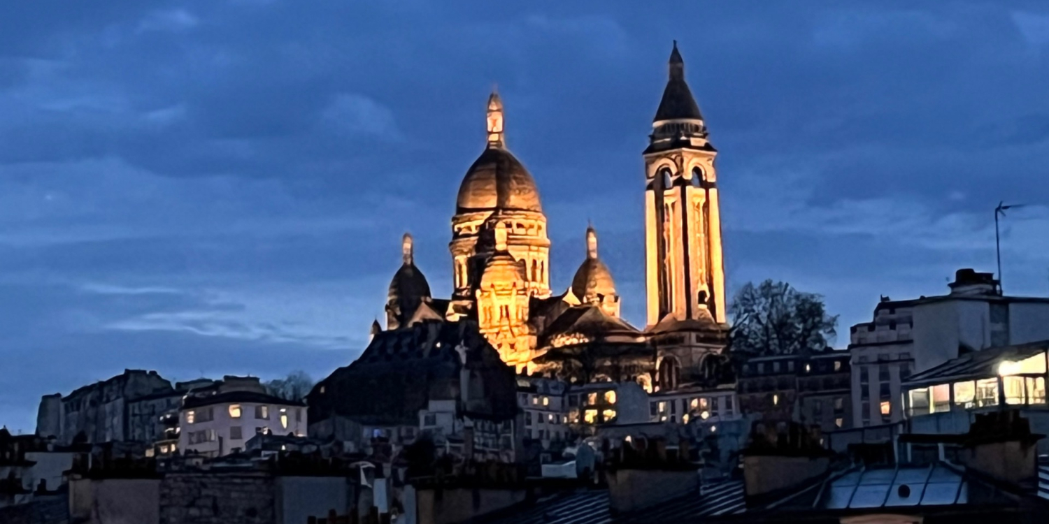 Photo 0 - Beautiful apartment with a view of Montmartre and the Sacré-Cœur  - 