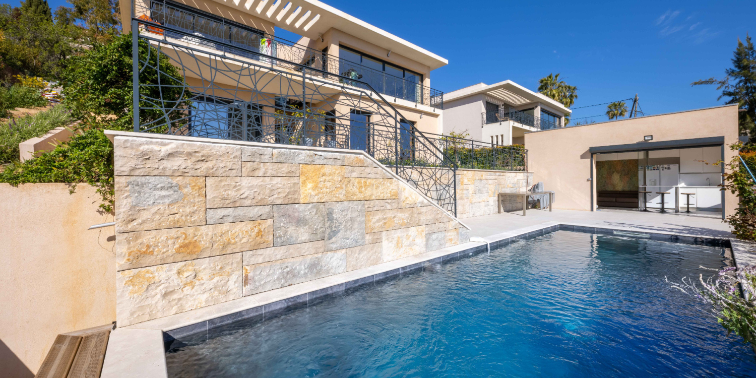 Photo 1 - Villa avec piscine, jardin et vue mer - 
