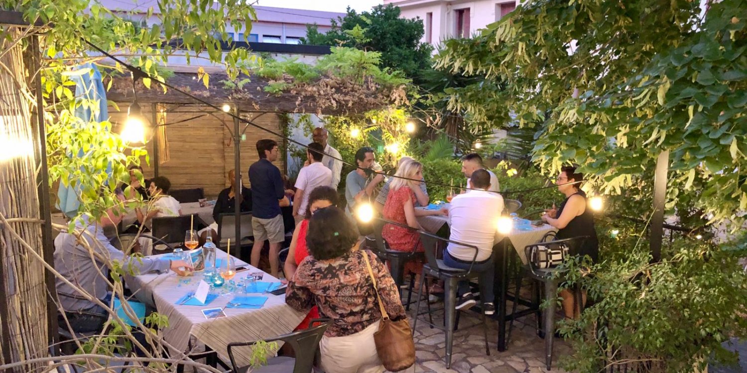 Photo 0 - Italian Restaurant with beautiful garden - 