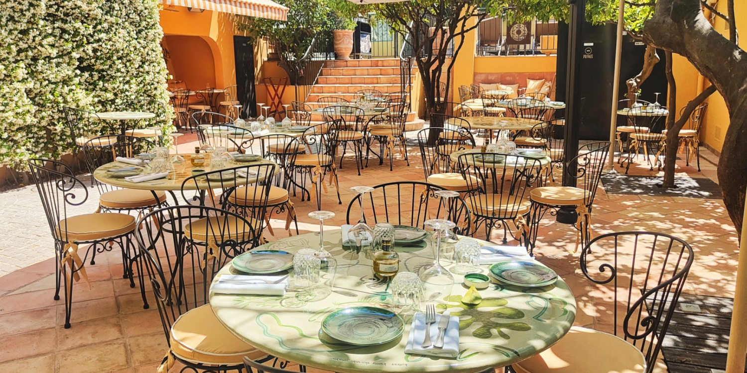 Photo 0 - Restaurant avec jardin méditerranéen - 