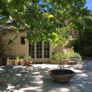 Photo 25 - Provencal farmhouse with swimming pool and interior courtyard - 