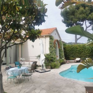 Photo 5 - Garden and swimming pool in guest house 12 minutes walk from the Palais des Festivals - 