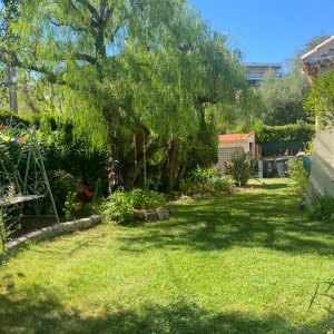 Photo 1 - Garden and swimming pool in guest house 12 minutes walk from the Palais des Festivals - 