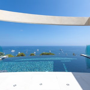 Photo 18 - Luxurious Villa with California style - Piscine débordement
Vue 180º