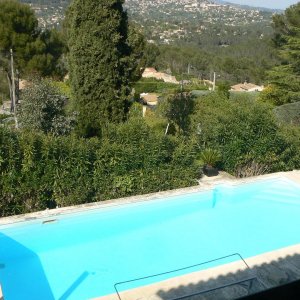 Photo 2 - Grand extérieur avec piscine proche de Grasse - 