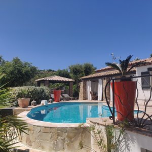 Photo 3 - Charmant mas provençal, splendide vue mer, piscine chauffée à débordement - La Crespina - Terrasse sud
