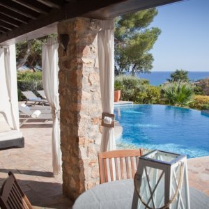 Photo 11 - Charmant mas provençal, splendide vue mer, piscine chauffée à débordement - La Crespina 
