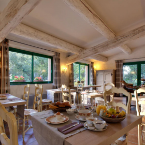 Photo 9 - Un hôtel de charme au coeur de la Provence - 