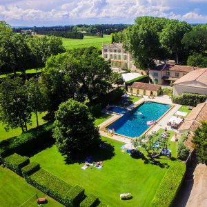 Photo 5 - Château in Provence with 20-acre grounds - Vue de la piscine par drone