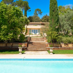 Photo 2 - Villa spacieuse avec une vue imprenable et une piscine - Piscine