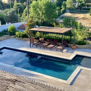 Photo 2 - Villa avec piscine et terrain de pétanque au pied des collines de Marcel Pagnol  - Piscine