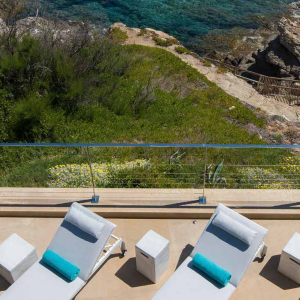 Photo 3 - Villa on the rock edge with endless sea views - 