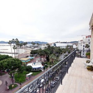 Photo 10 - Croisette - Large Topfloor apartment with sea view  - 
