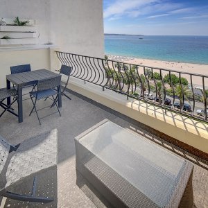 Photo 3 - Croisette bel appartement moderne avec terrasse et vue mer - 