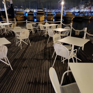 Photo 2 - Terrace in the middle of the old port - 