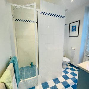Photo 4 - La Villa Estrella - Piscine chauffée et Jacuzzi - Salle de bain d’une chambre 