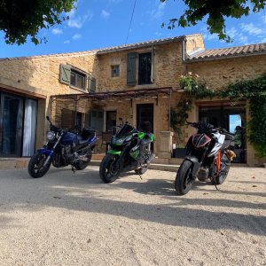 Photo 8 - Mas provençal pour événementiel  - Nos amis les motards