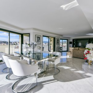 Photo 9 - Penthouse avec terrasse 180m2 vue mer  - Salon
