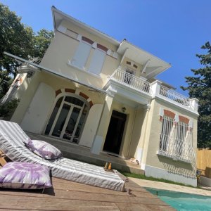 Photo 12 - Stylish house with swimming pool and garden - Façade