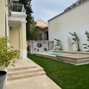Photo 16 - Maison de style avec piscine et jardin  - extérieur