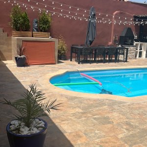 Photo 2 - Terrasse avec piscine - Piscine