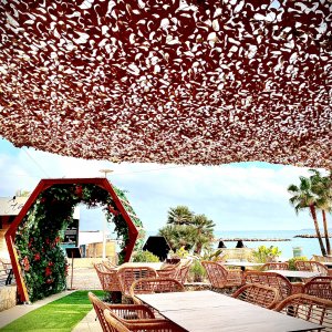 Photo 6 - Seaside restaurant - 