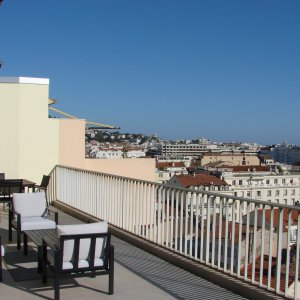 Photo 10 - Grande terrasse sur le toit, vue mer - La terrasse
