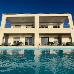 Photo 1 - Maison 350 m² avec piscine et vue exceptionnelle  - Charme, modernité, bien être