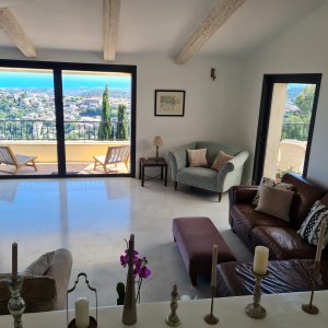 Photo 11 - Villa de luxe avec vue panoramique sur la mer - Salon avec vue sur Vence et vue mer