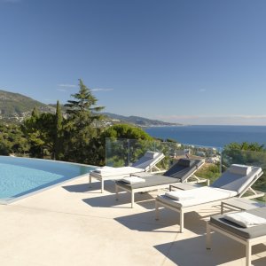 Photo 1 - Belle villa proche de Monaco - La piscine