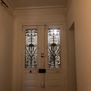 Photo 14 - Appartement haussmanien de luxe - La porte d’entrée 